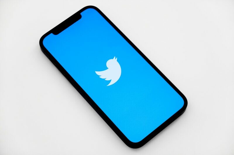 Twitter Trusted Friends - Celside Magazine